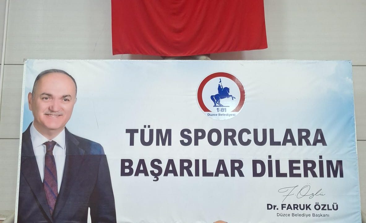 DÜZCE BELEDİYESİ SPOR AKADEMİSİ GÜREŞÇİLERİ BALKAN ŞAMPİYONASI’NDA