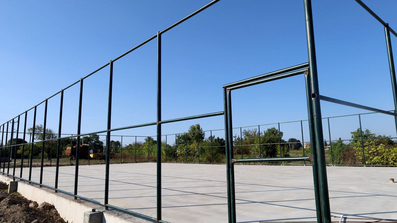 Büyükşehir 8 noktada, aynı anda merakla beklenen projeler için çalışıyor