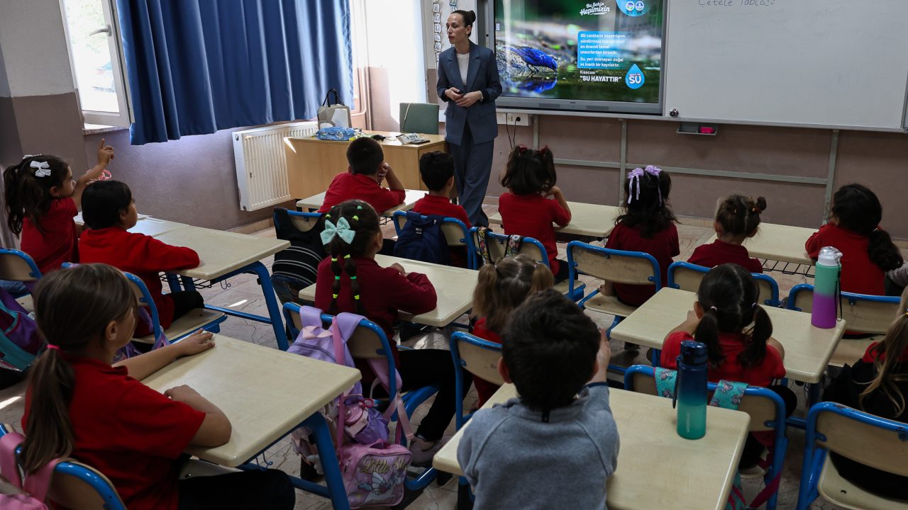 Minikler Su Müfettişi eğitimleri ile tasarruf konusunda örnek oluyor