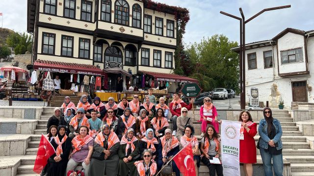 Büyükşehirle takvimin geriye aktığı unutulmaz bir geziye çıktılar
