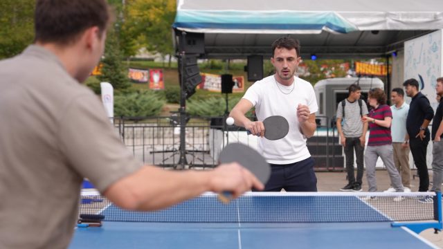 ÜNİVERSİTEDE SPOR ALANLARI OLUŞTURULDU