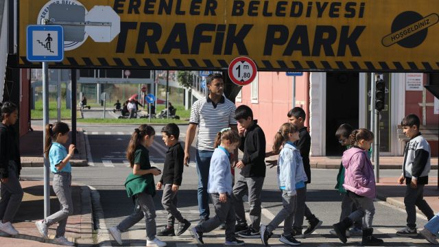 ERENLER BELEDİYESİ TRAFİK PARKI’NDA GELECEĞİN SÜRÜCÜLERİ YETİŞİYOR