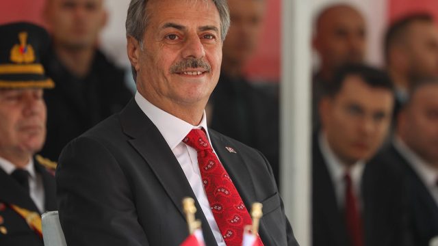 “Geçmişin fedakârlığıyla şekillenen bu miras, gençliğin inancıyla yaşayacak”