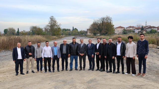 Yeni caddeler ve bağlantı yolları ile şehrimizin ulaşımına güç katıyoruz