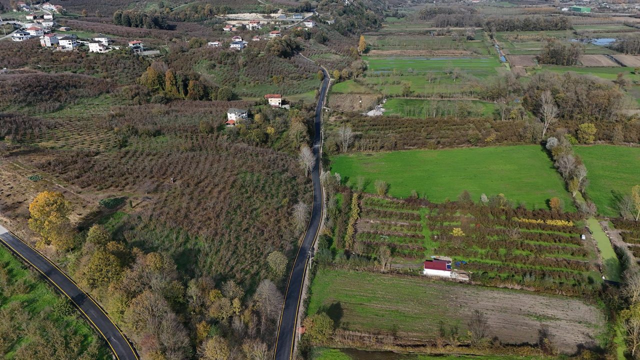 Karasu ulaşımına yön veren hummalı mesai: 4 mahallede yollar sil baştan…