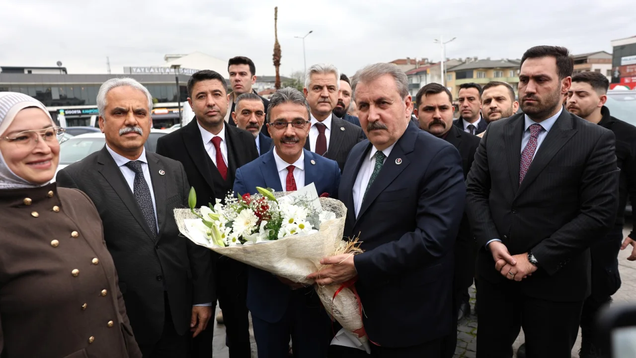 GENEL BAŞKAN MUSTAFA DESTİCİ’DEN ERENLER’E ZİYARET