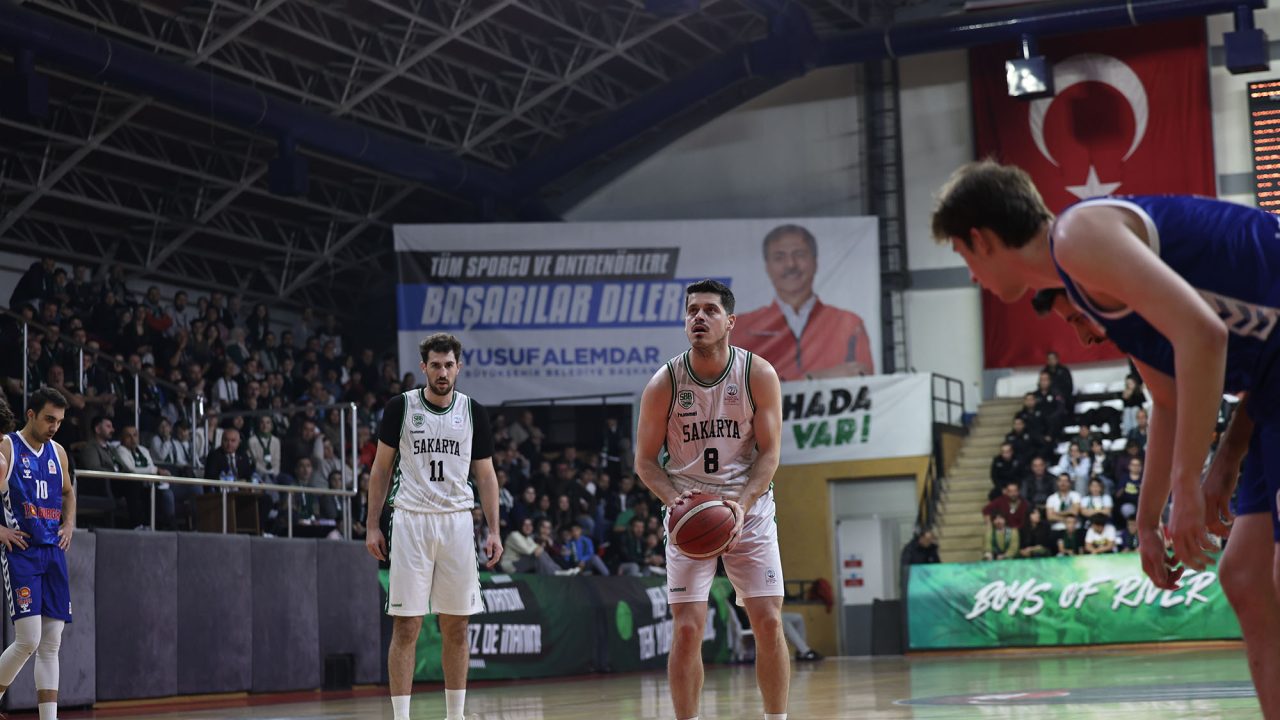 Büyükşehir Basketbol Kütahya’da parkeye çıkıyor