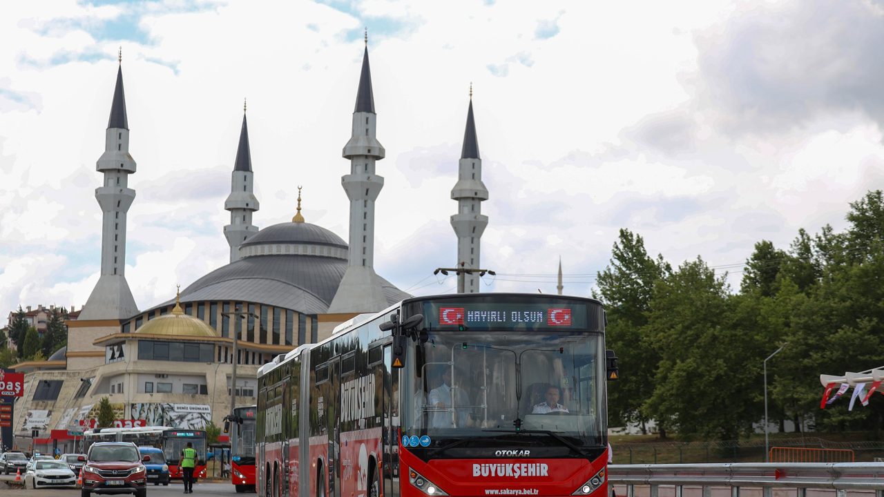 Metrobüs seferleri 8 Aralık Pazartesi günü ile birlikte Korucuk’a uzanıyor