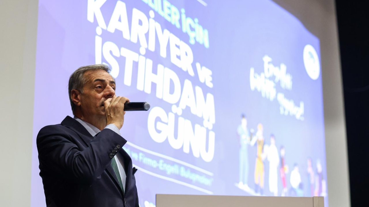 “Özel bireylerimiz gayreti ve azmiyle büyük başarılara imza atıyor”