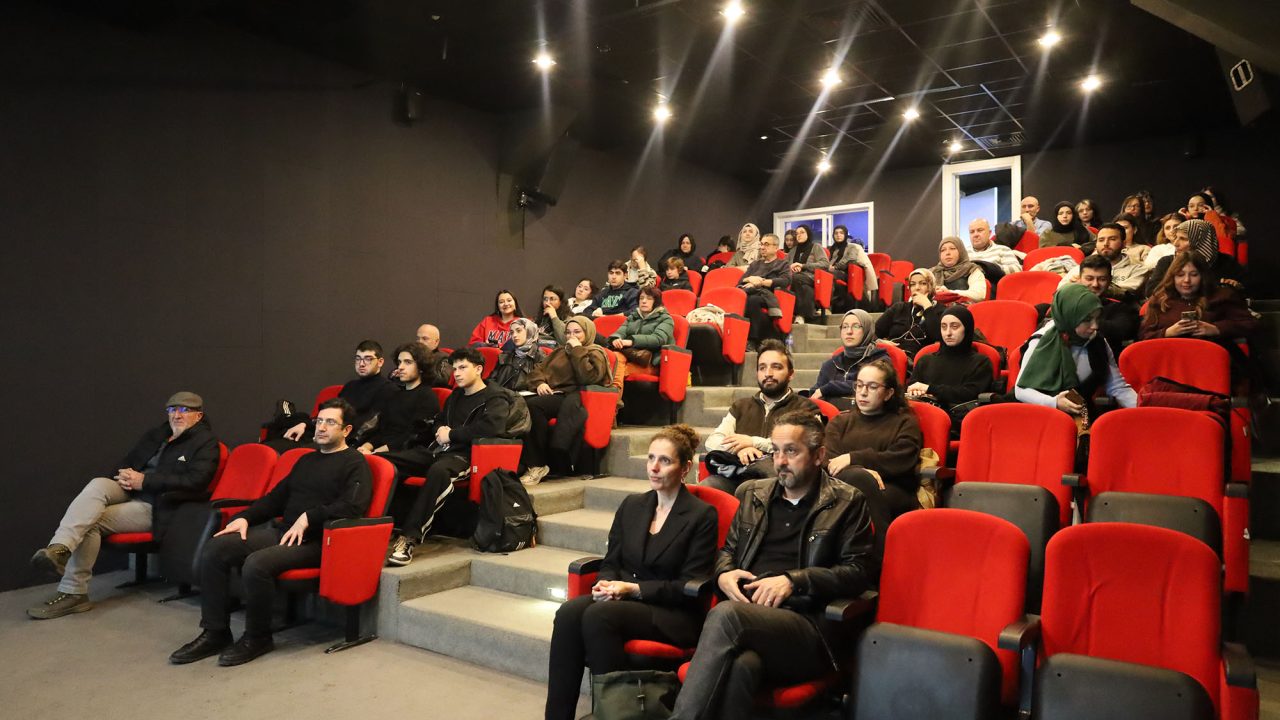 Modern Zamanlar filmi OSM’de sinemaseverlerle buluştu