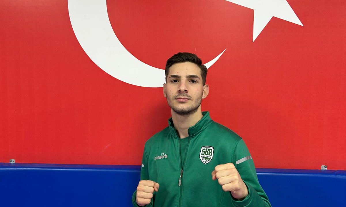 Büyükşehir’in karatecileri Gürcistan’da milli formayı terletecek