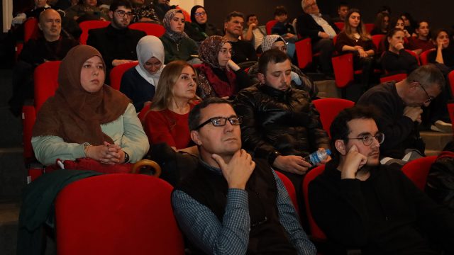 “Bildiğin Gibi Değil” OSM’de izlendi: Hafıza ve kardeşlik üzerine bir film