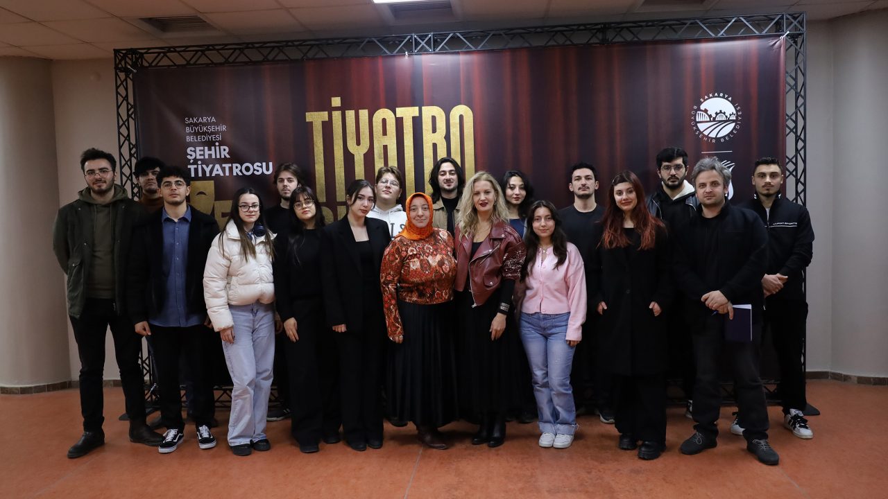 Büyükşehir’in tiyatro okulunda eğitimler başladı