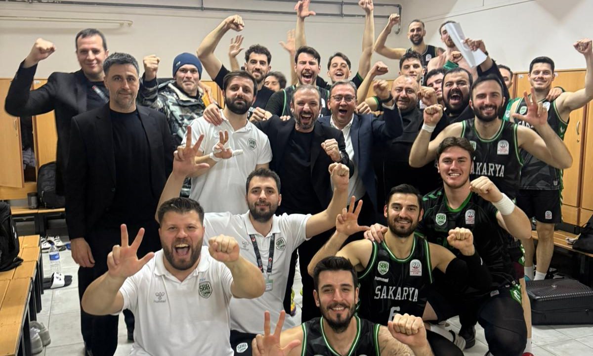 Namağlup Büyükşehir İzmir’den de galip döndü: 13’te 13