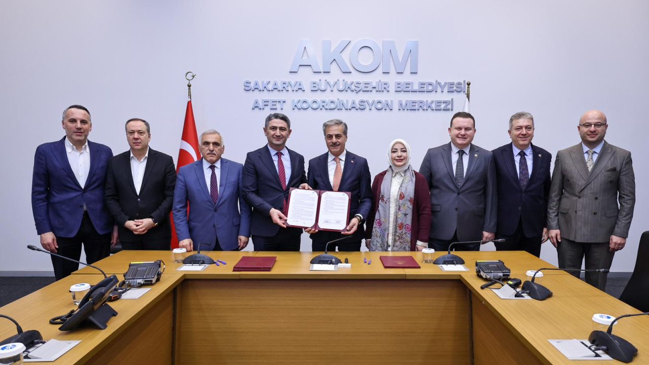 Mollaköy Kano Kürek Parkuru, Millet Bahçesi ve Su Parkı için imza atıldı