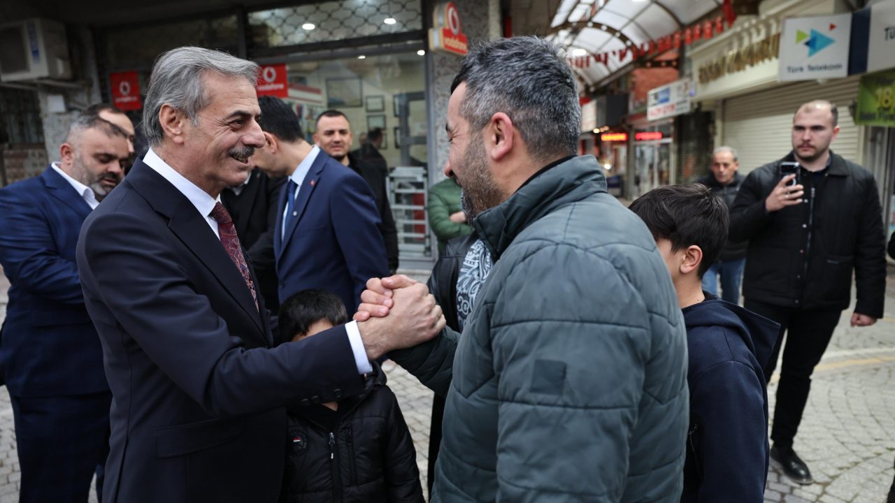 “Pamukova’da yeni bir meydan projesini hayata geçiriyoruz”