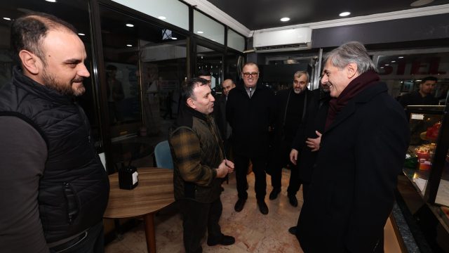 Yusuf Alemdar iftar öncesi Geyve’yi adımladı: “Güçlü Sakarya her ilçesinin güçlü olmasıyla mümkündür”