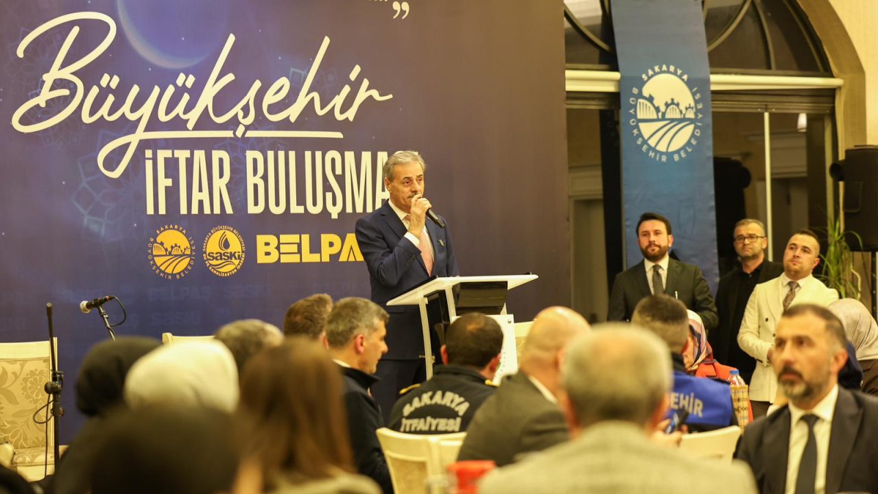 “1 milyon 100 bin vatandaşımızın sorumluluğuyla hareket ediyoruz”