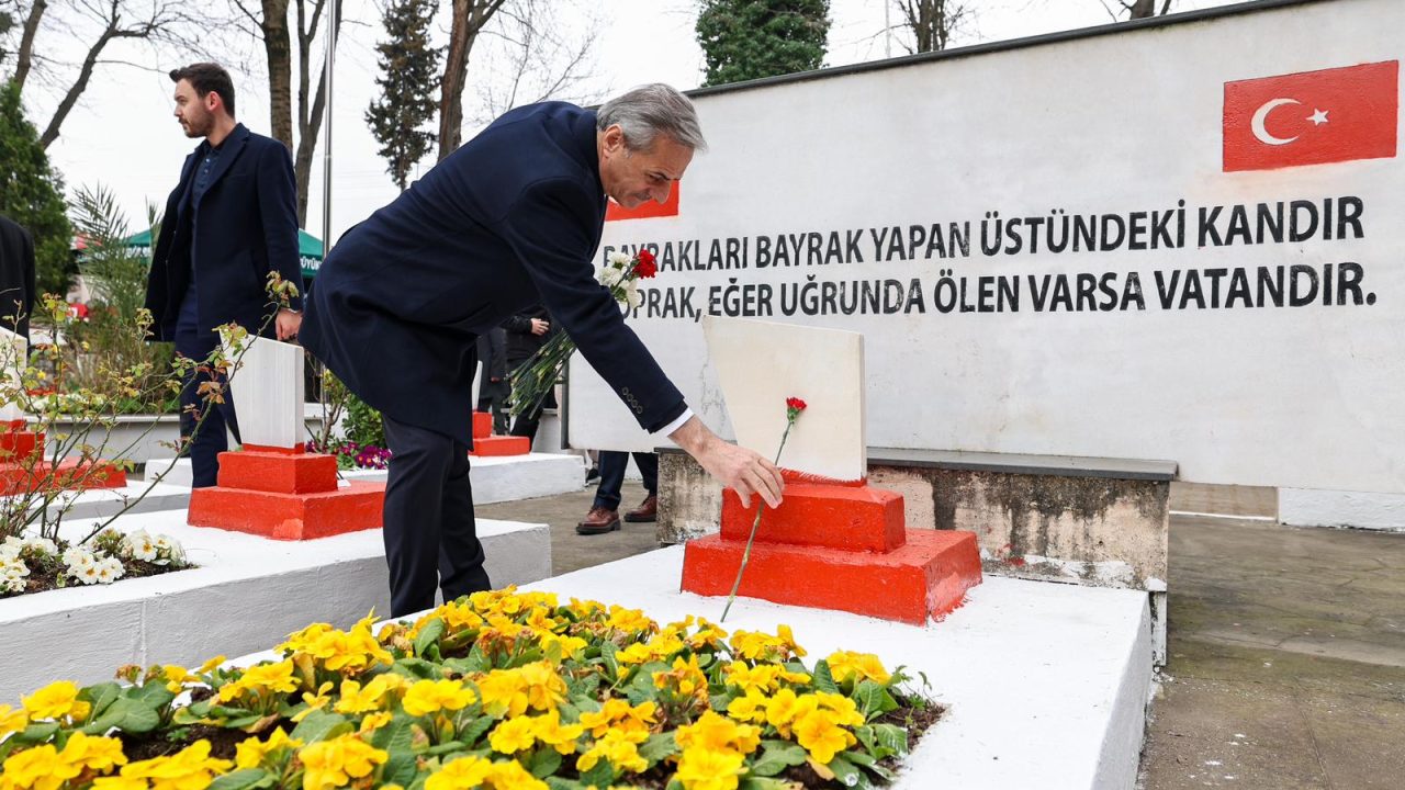 Yusuf Alemdar: “Şehadete koşarak tarihin yönünü değiştirenler, görülmemiş bir destan yazdılar”