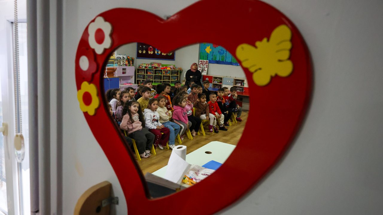Ferizli’deki minik öğrenciler ‘Su Müfettişi’ ilan edildi