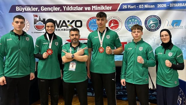 Büyükşehirli Kick Boksçular Diyarbakır’da zirveye uzandı, hedef Milli Takım