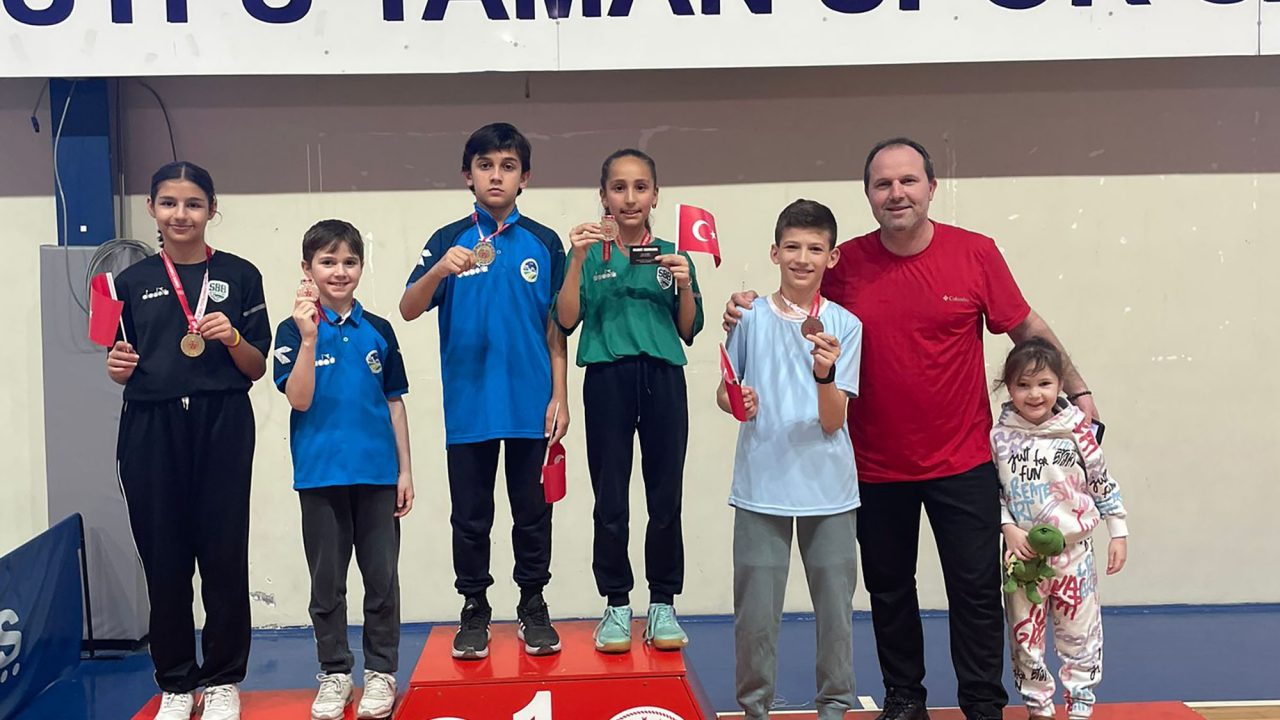 Büyükşehirli sporculardan madalya yağmuru: 3 branşta zirve