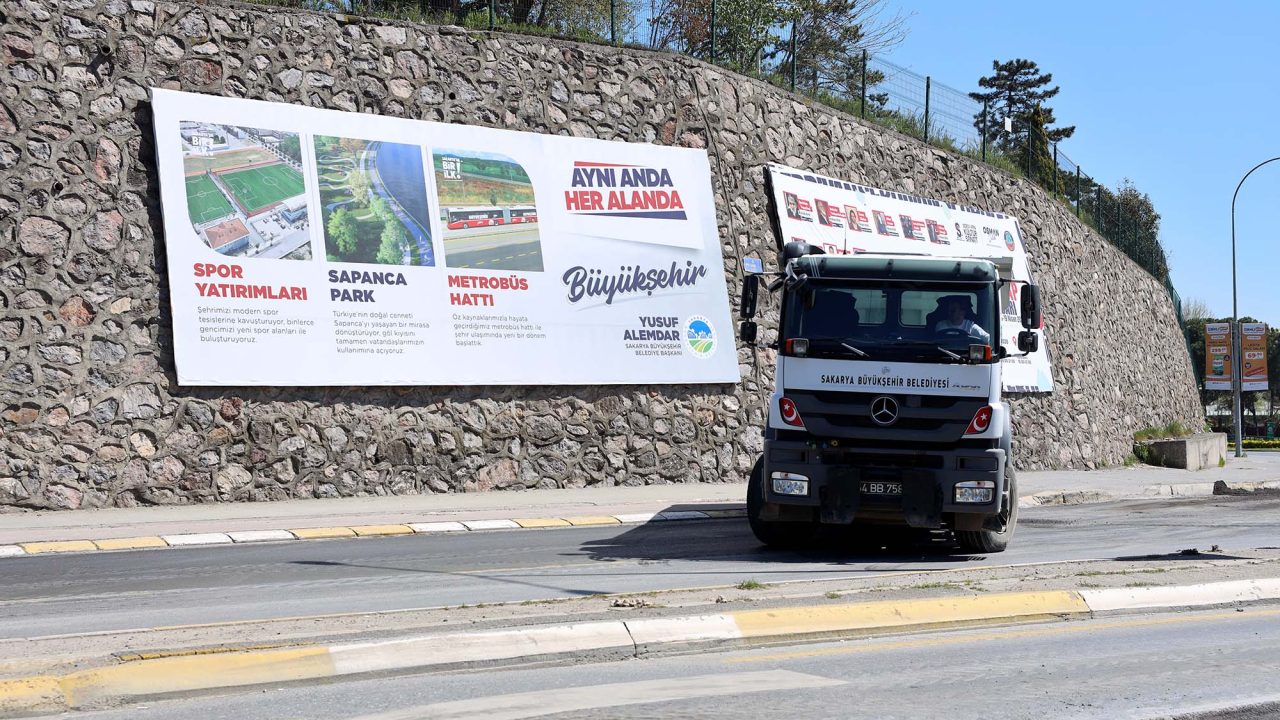 Büyükşehir’den asfalt sezonu öncesi önemli güzergahlarda iyileştirme çalışması