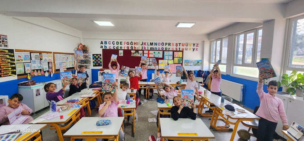 Büyükşehir bilimle büyüyen çocuklar için sahada