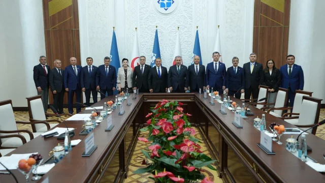 ÖZBEKİSTAN’DA SİYASİ VE KÜLTÜREL BULUŞMALAR