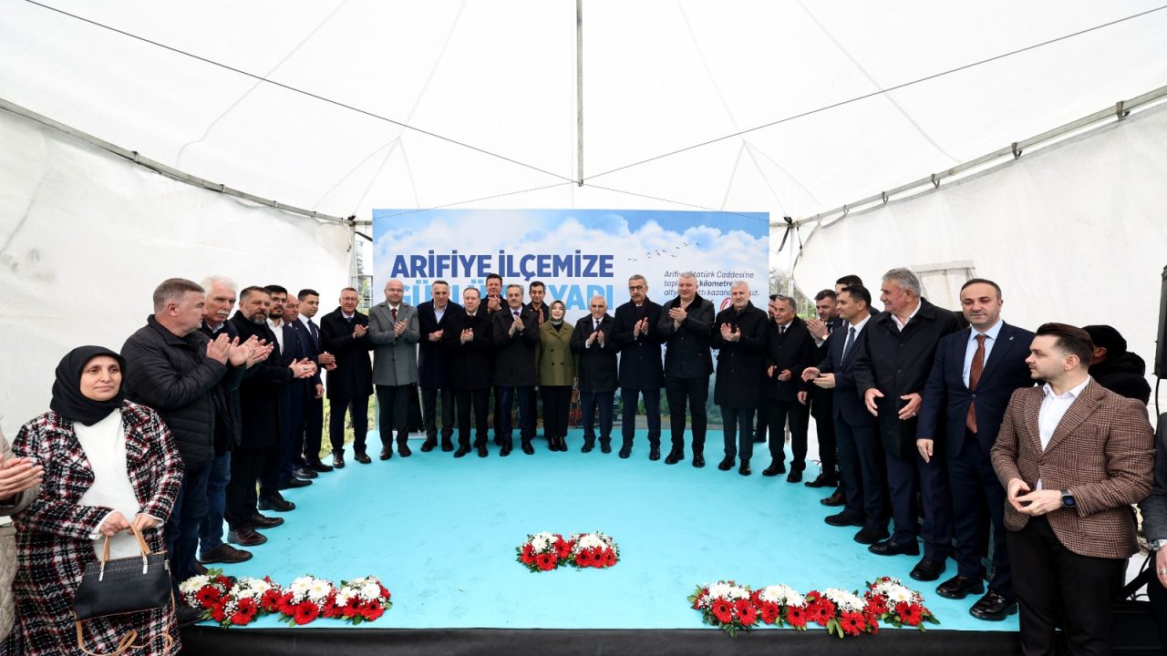 “Sakarya’nın dört bir yanında yaşam kalitesini artıracak dokunuşlar yapıyoruz”