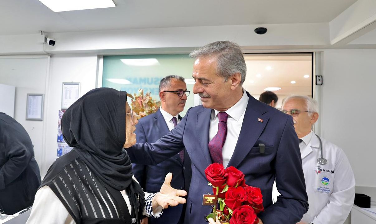 3 yeni hasta nakil ambulansı hizmete başladı