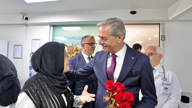 3 yeni hasta nakil ambulansı hizmete başladı