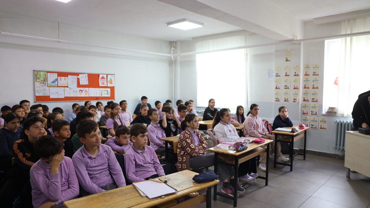 Büyükşehir’den öğrencilere çevre ve iklim eğitimi