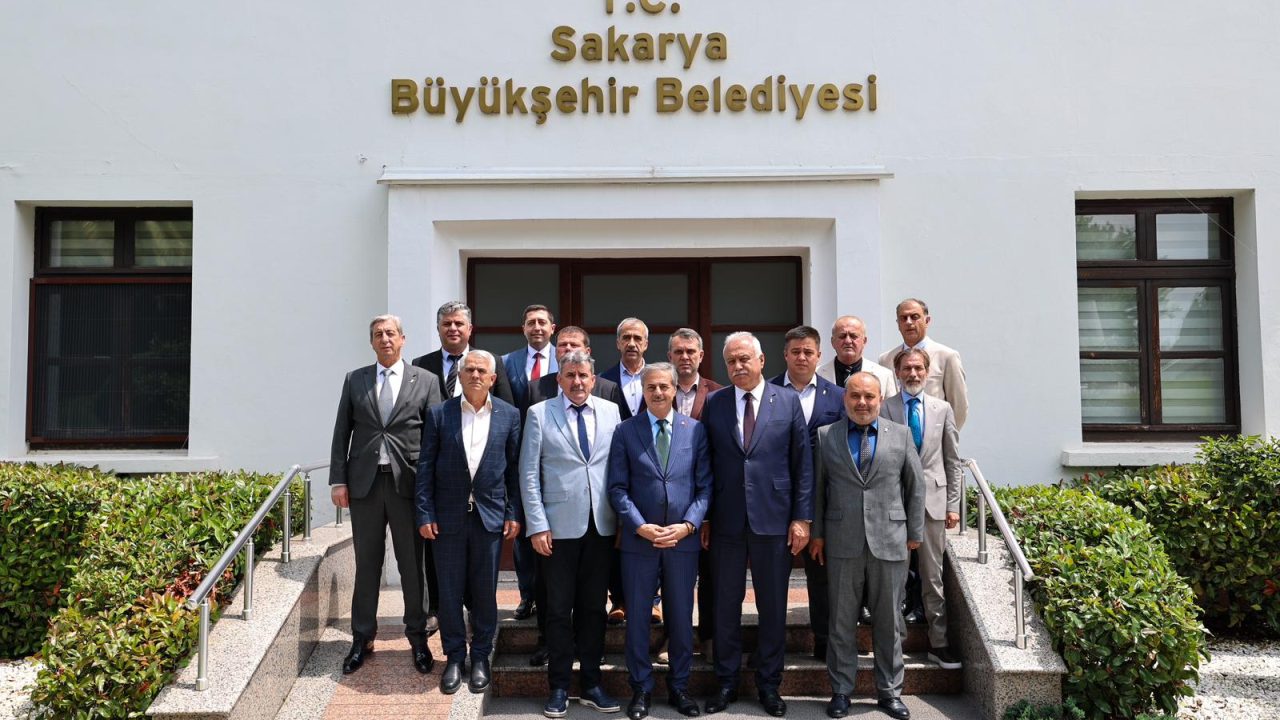 “Esnafımızla bir ve beraber olmaya devam edeceğiz”
