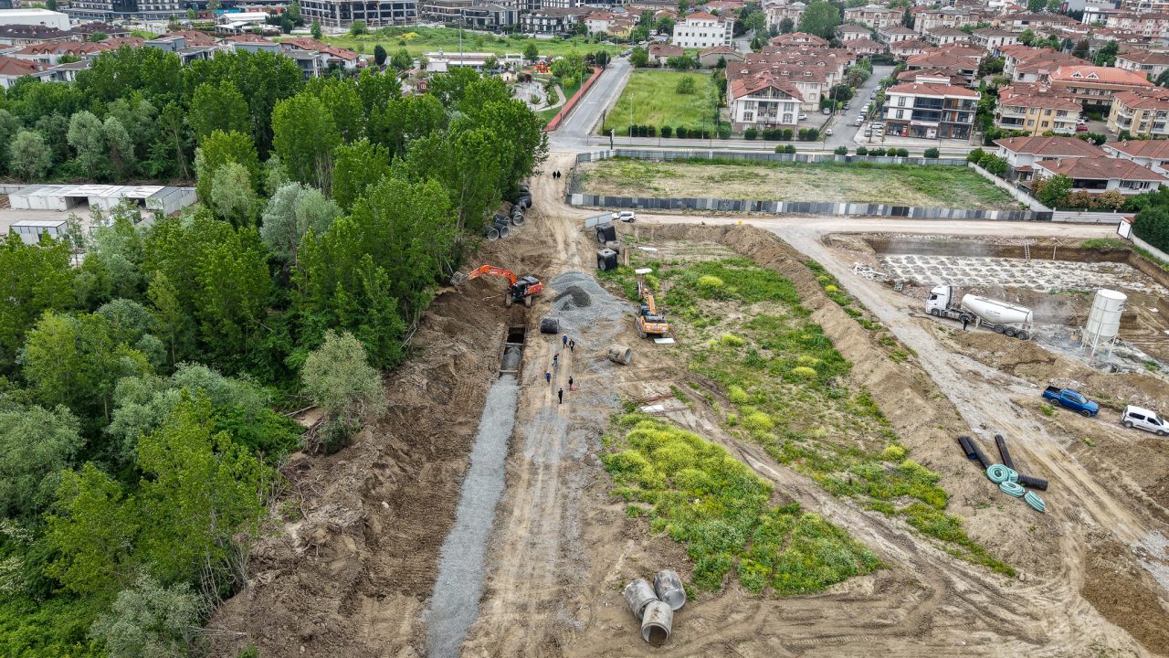 Altyapısı yenilenecek Necmettin Erbakan Bulvarı tek yönlü olarak trafiğe kapatılıyor