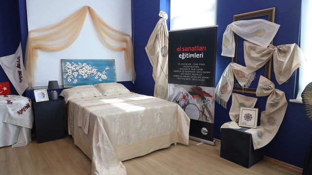 Bir yıllık emek Akyazı’da sergiye dönüştü
