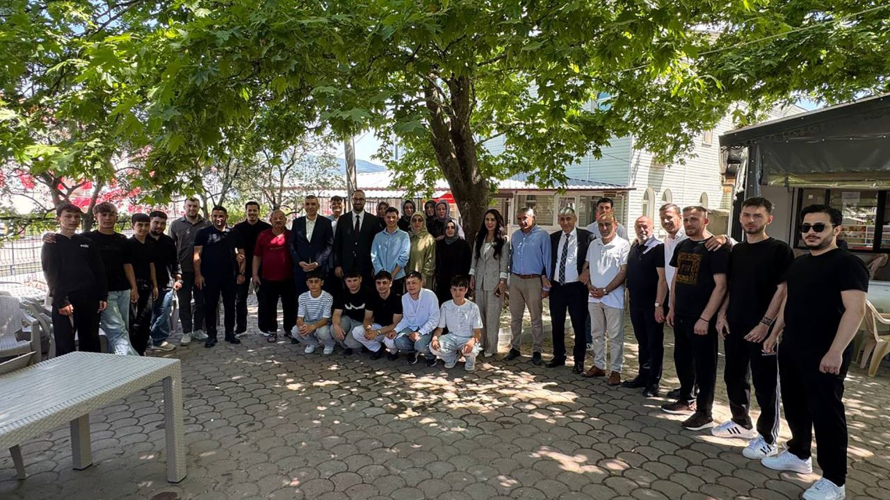 Büyükşehir’in gönül hareketi Geyve’de devam etti