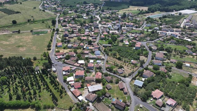Ekip işi memnuniyet getirdi: Söğütlü’nün 6 kilometrelik hattında doğalgaz, içme suyu ve güçlü ulaşım ağı…