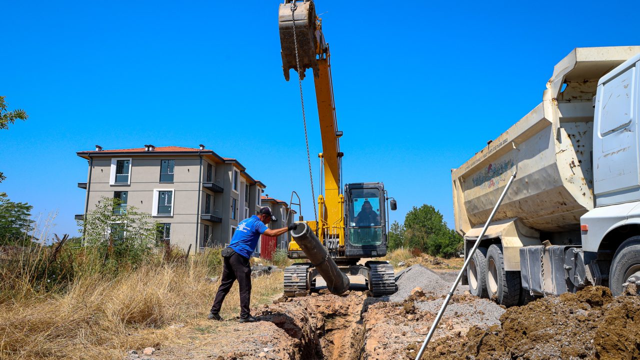 Karapınar Mahallesi’nde atık su altyapısı için çalışmalar başladı