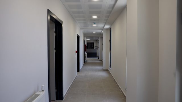 Arifiye Gençlik Merkezi ve Yüzme Havuzu’nda son viraj