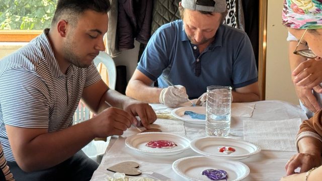 Gezici Umut Atölyesi özel bireylerle Karasu ve Söğütlü’de buluştu