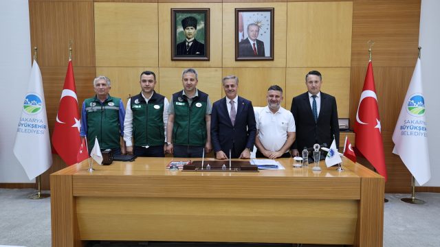 Ballıkaya’da borular yeraltına iniyor: Sapanca Gölü’ne ‘kalkan’ olacak tarihi süreçte önemli gelişme