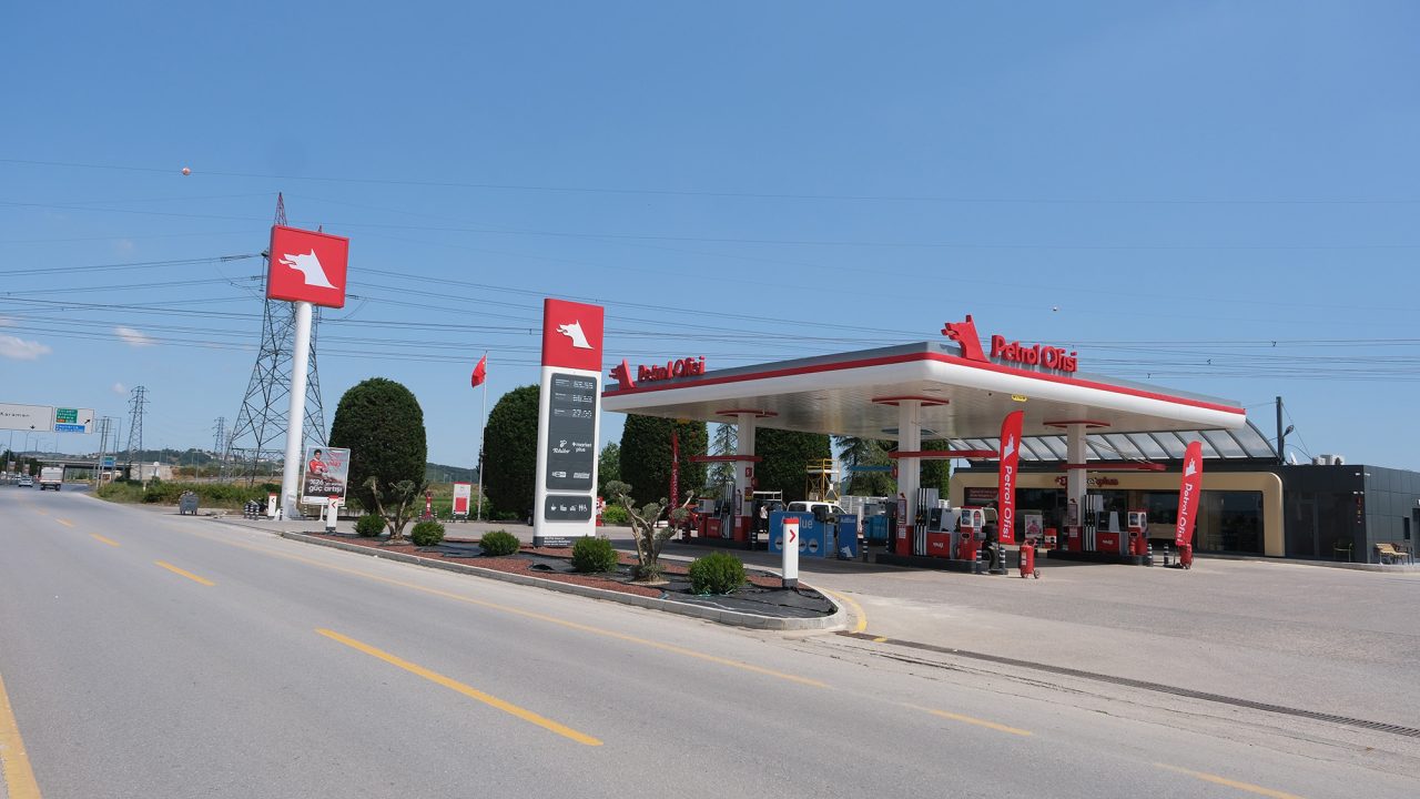 BELPAŞ akaryakıt istasyonu yenilenen yüzüyle hizmette