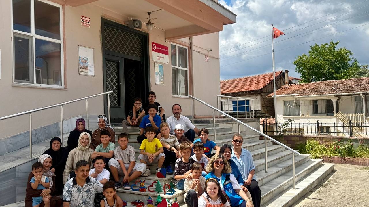 Gezici umut atölyesi mahalle mahalle umut taşıyor