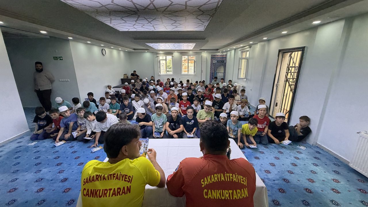 Büyükşehir cankurtaranlarından çocuklara hayat kurtaran eğitim