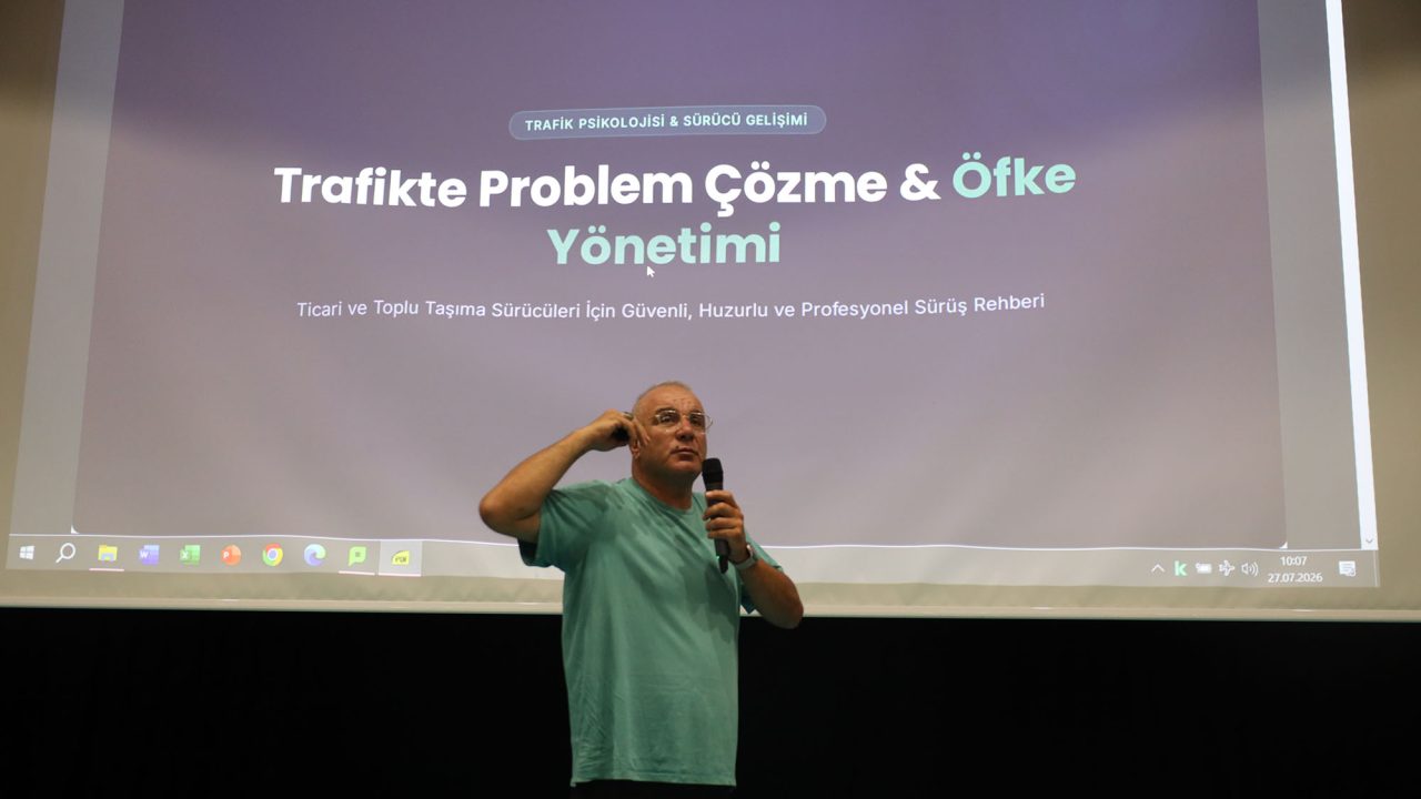 Kimlik kartı sahibi olacak şoförler öfke, stres yönetimi, empati eğitimi alıyor