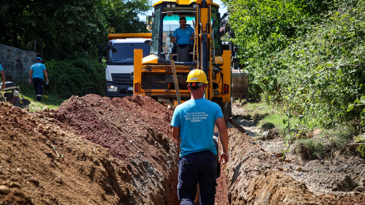 Sapanca’da 5 mahalleyi besleyecek 3 bin 500 metrelik proje için son aşamaya geçildi