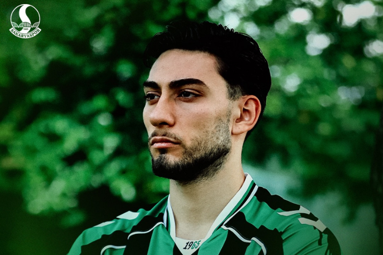 Göktuğ Baytekin Yeniden Sakaryaspor’da