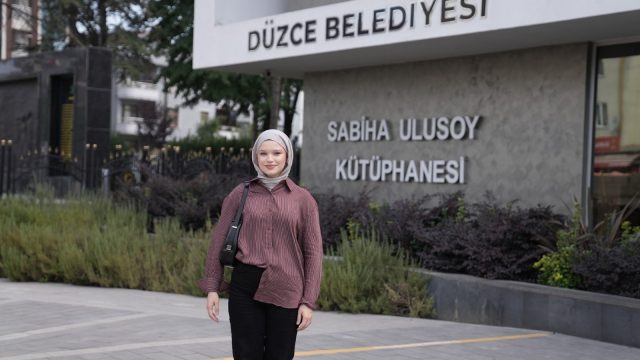 BAŞARI HİKAYELERİNİN BAŞROLÜNDE: KÜTÜPHANELER