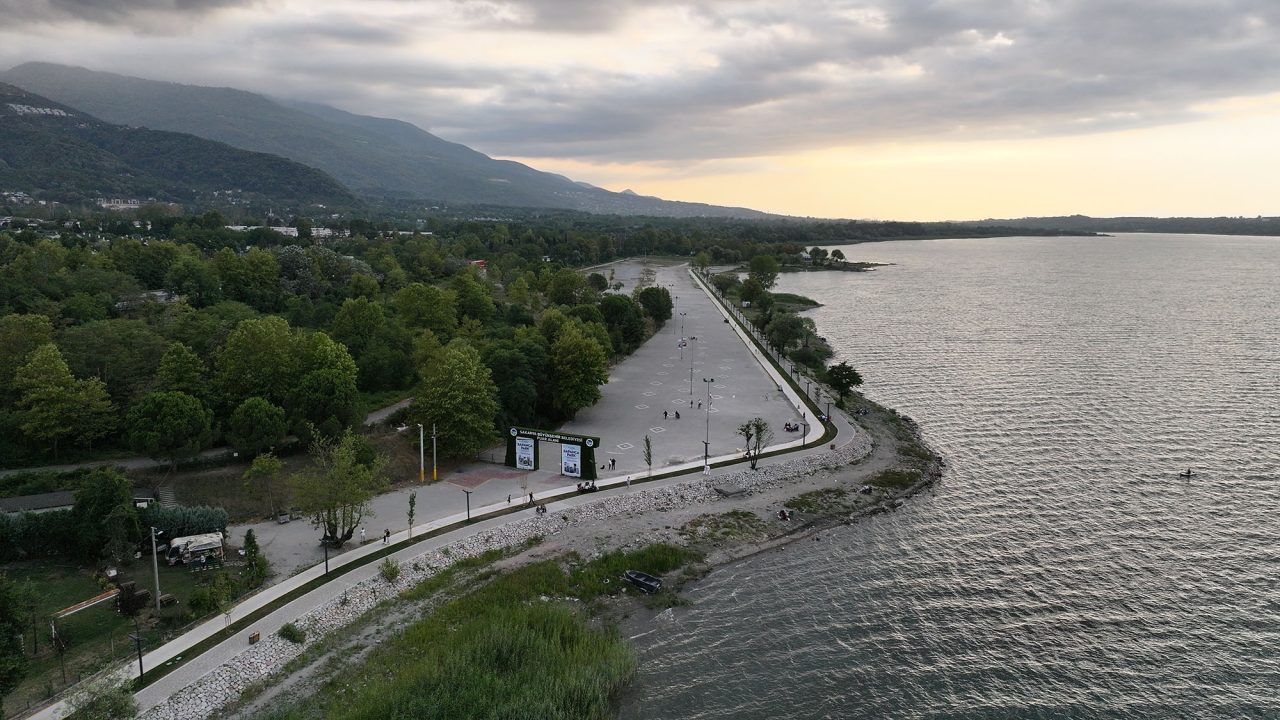 Sapanca Park bölgenin ışıltısı, parlayan yıldızı oldu: Her gün binlerce kişiyi ağırlıyor…